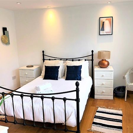 בריסטול Prime Location! Detached Clifton Home With Parking מראה חיצוני תמונה